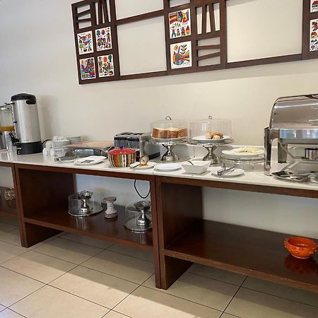 Hotel Gardenia Inn San Salvador Buitenkant foto