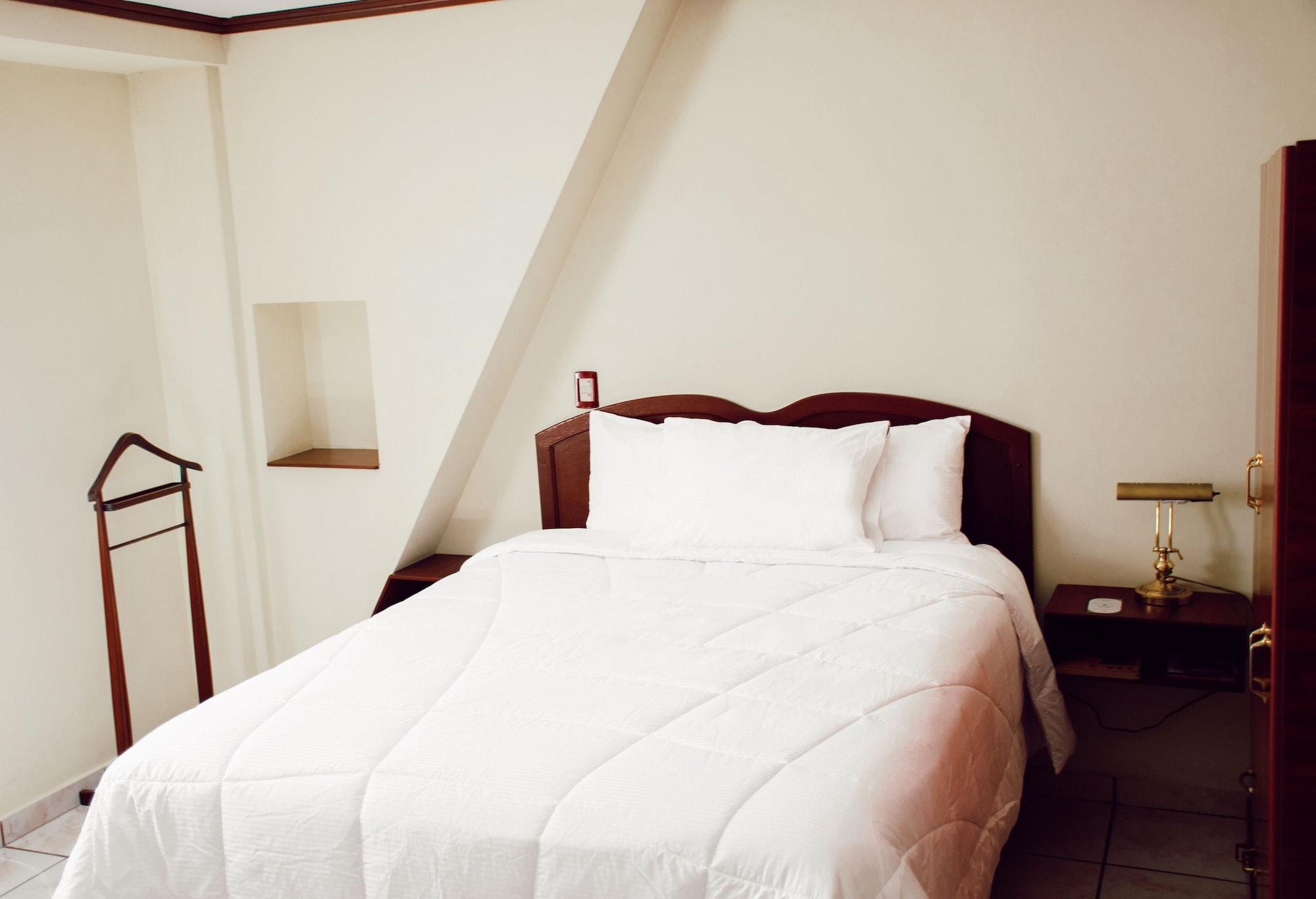 Hotel Gardenia Inn San Salvador Buitenkant foto