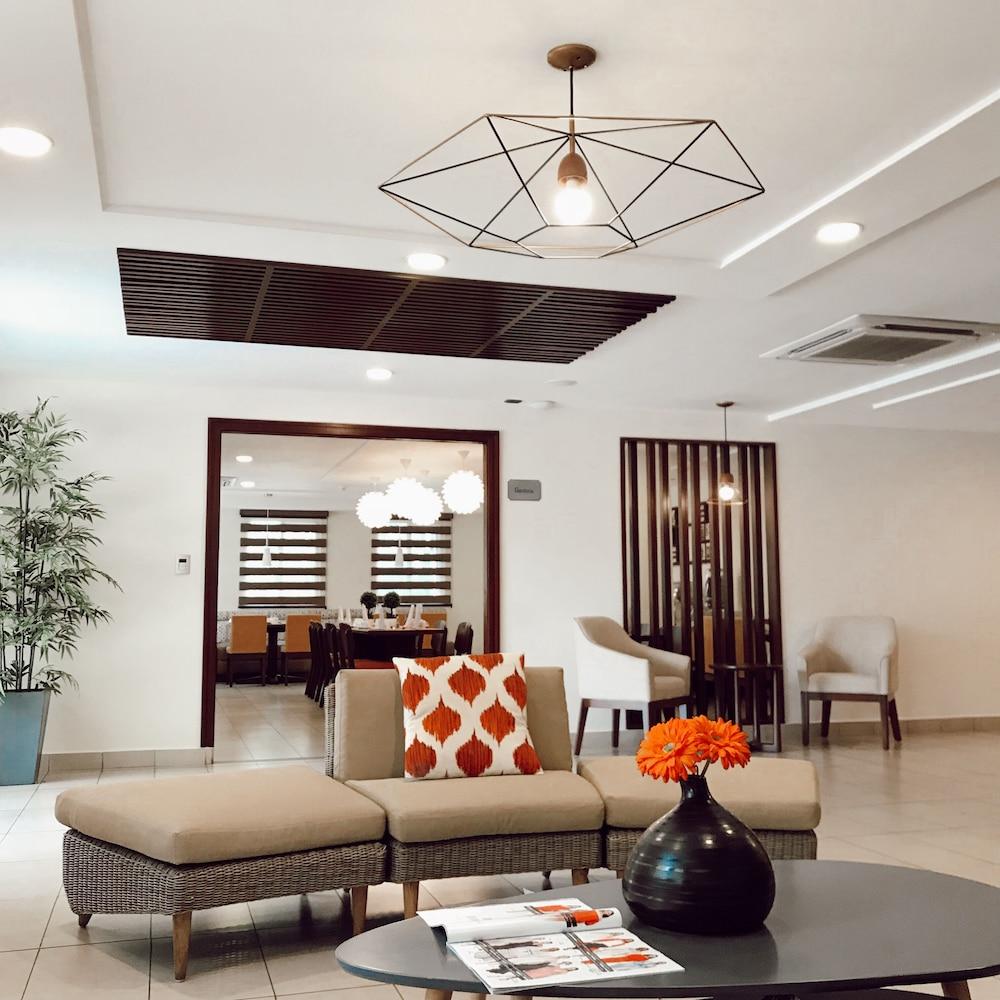 Hotel Gardenia Inn San Salvador Buitenkant foto