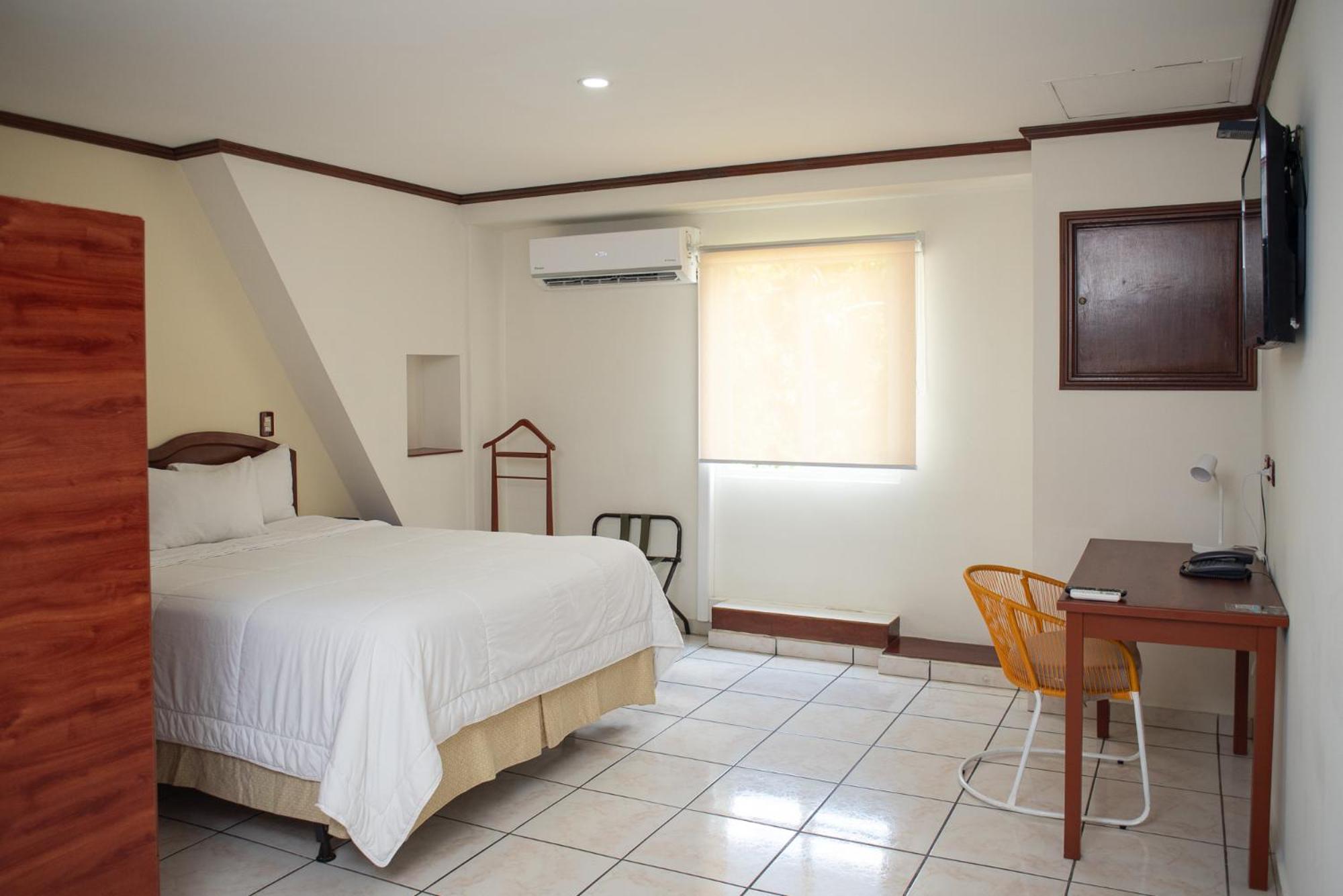 Hotel Gardenia Inn San Salvador Buitenkant foto