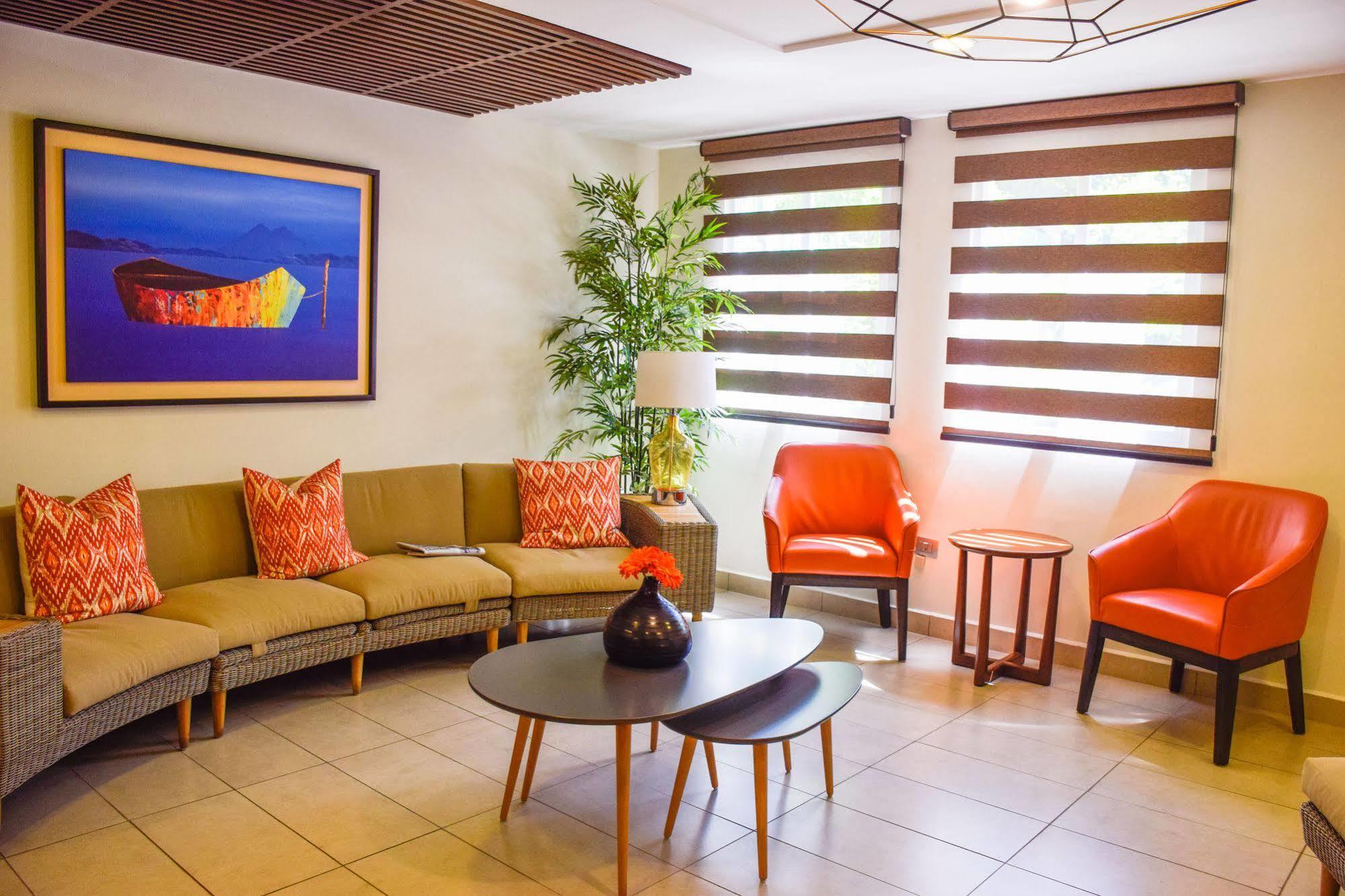 Hotel Gardenia Inn San Salvador Buitenkant foto