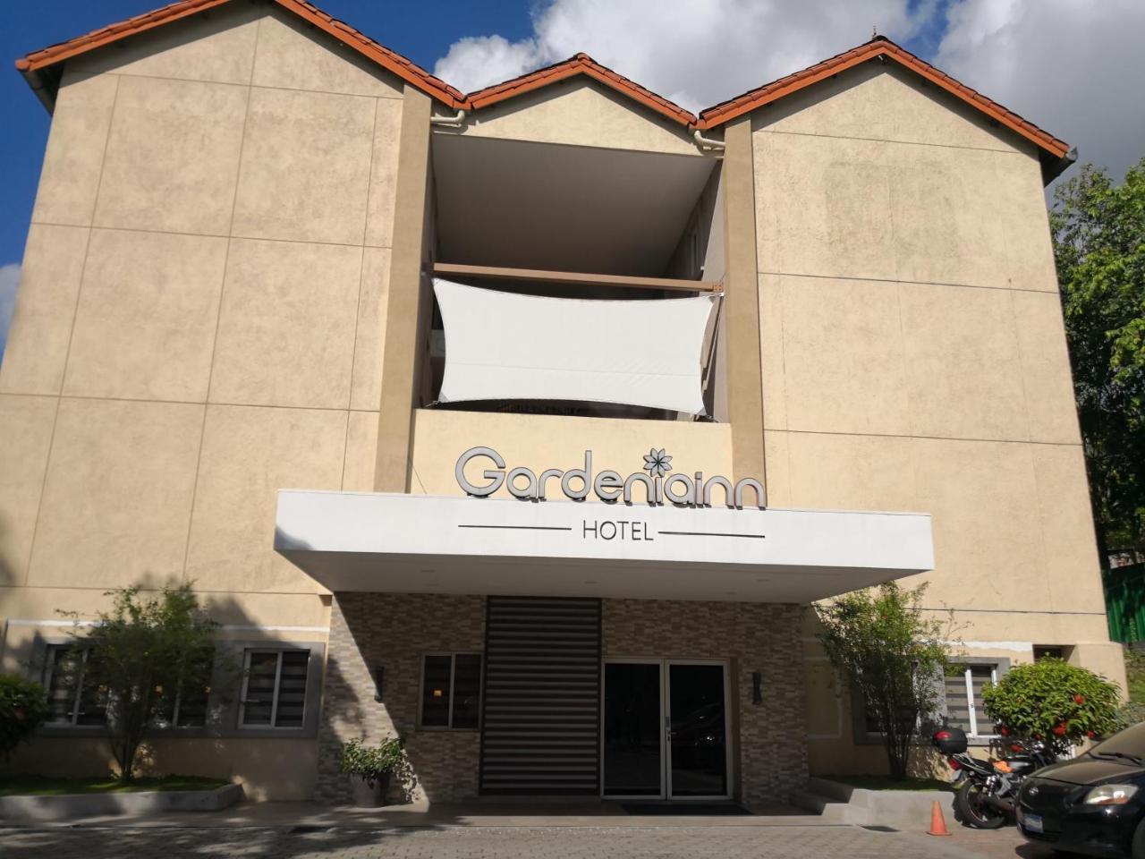 Hotel Gardenia Inn San Salvador Buitenkant foto