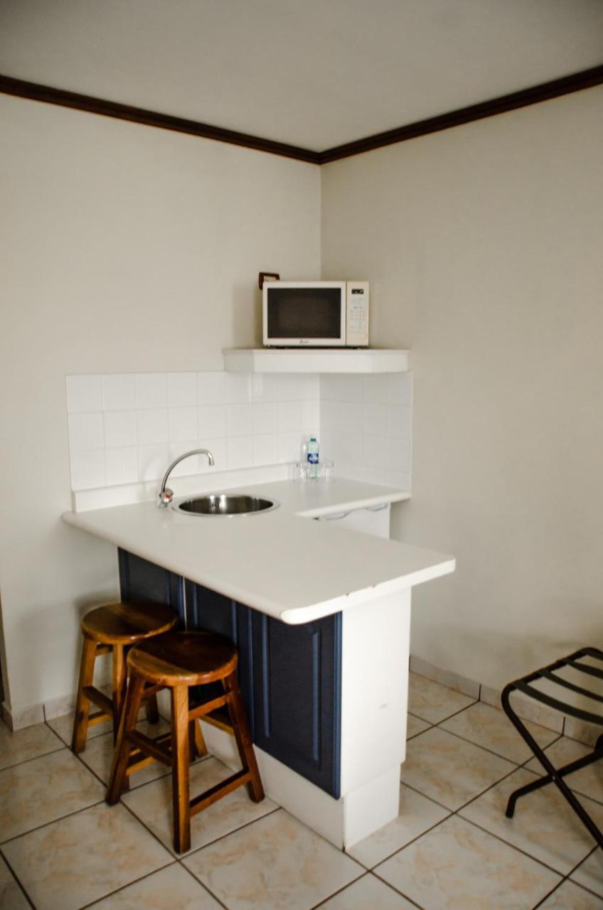 Hotel Gardenia Inn San Salvador Buitenkant foto
