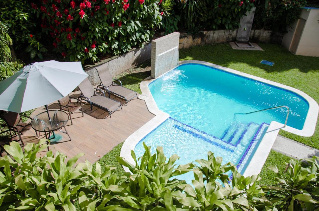 Hotel Gardenia Inn San Salvador Buitenkant foto